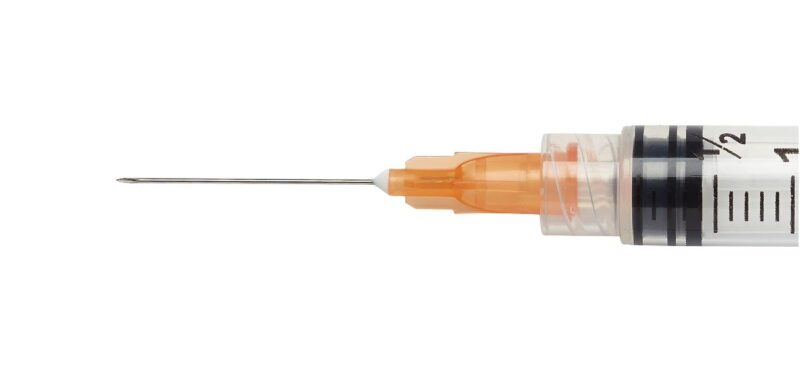 Medline 25g x 1 1/2" Hypodermic Needles - Box of 100